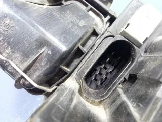8E0941030C Фара правая Audi A4 B6 Арт e12733927, вид 4