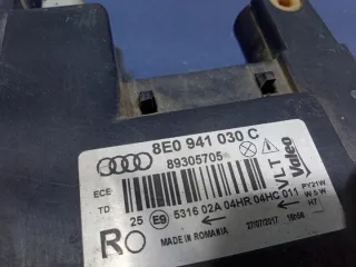 8E0941030C Фара правая Audi A4 B6 Арт e12733927, вид 5