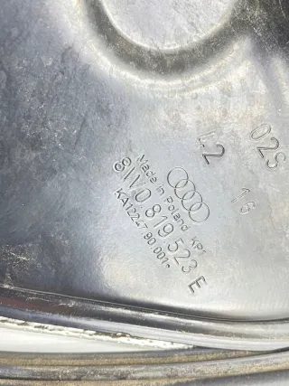 8W0819523E Декоративная крышка двигателя Audi A4 B9 Арт e12731766, вид 7