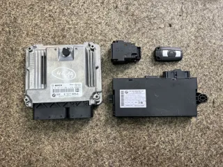 8517604 0281018471 9262361 9194400 Блок управления двигателем BMW X1 E84 Арт e12727541, вид 1