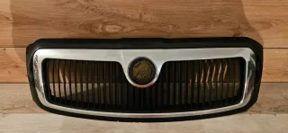  3U0853651C Решетка радиатора Skoda Superb 1 Арт e12727394, вид 1
