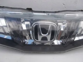 71120-SMG-E020-M1 1317022003 Решетка радиатора Honda Civic 8 Арт e12726455, вид 4