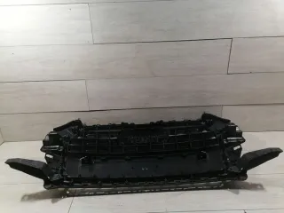 8U0853653M 8u0853653M Решетка радиатора Audi Q3 1 Арт e12725753, вид 4