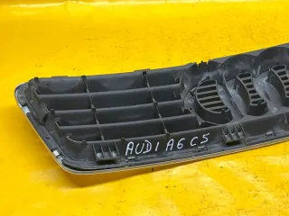  4B0853651A Решетка радиатора Audi A6 C5 (S6,RS6) Арт e12725673, вид 4
