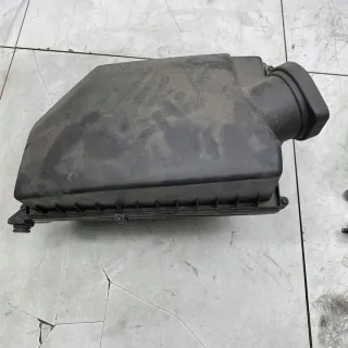 31370671 Корпус воздушного фильтра Volvo S80 2 Арт e12721523, вид 1