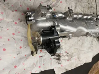 9885850 Коллектор впускной BMW 7 G11/G12 Арт e12711564, вид 4