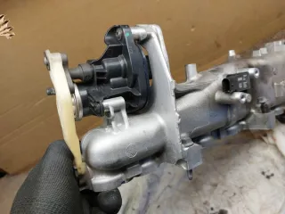 9885850 Коллектор впускной BMW 7 G11/G12 Арт e12711564, вид 7