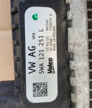  Радиатор (основной) Audi A3 8Y Арт e12711000, вид 3