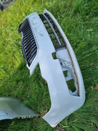 3T0807221K Бампер передний Skoda Superb 2 Арт e12705389, вид 1