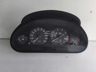 1036017005 Щиток приборов (приборная панель) BMW 3 E46 Арт e12701958, вид 1