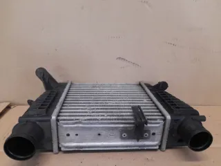 8200471885A Интеркулер Renault Clio 3 Арт e12700871, вид 4