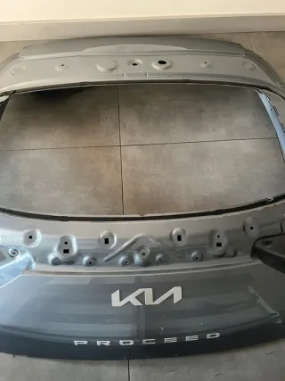 2018-201920 Крышка багажника (дверь 3-5) Kia Ceed 1 Арт e12700685, вид 3
