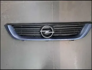 90505722 Решетка радиатора Opel Vectra B Арт e12692197, вид 1
