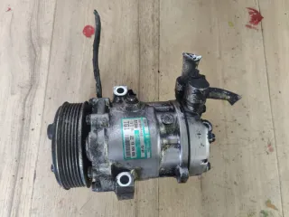 13106850 Компрессор кондиционера Opel Corsa C Арт e12691110, вид 1