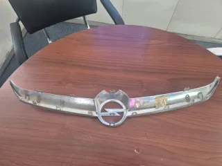 2012-2015 13368852 Решетка радиатора Opel Astra J Арт e12481771, вид 2