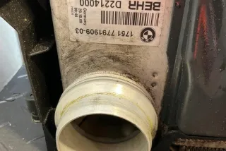 7795138 Радиатор (основной) BMW 5 E60/E61 Арт e12306011, вид 3