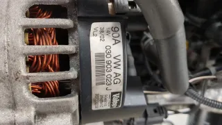 038903018P Генератор Volkswagen Golf 4 Арт 11413667, вид 2