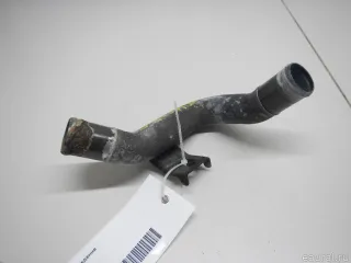 1786081A00 Трубка системы охлаждения Suzuki Jimny 3 restailing 2 Арт E70446985