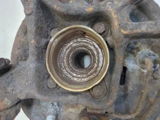 4241012250 Ступица задняя левая Toyota Matrix 1 Арт 20064340, вид 3
