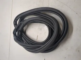 31425991 Уплотнитель (прочее) Volvo XC40 Арт 20153397, вид 4