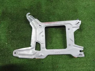 A2055457640 Кронштейн блока управления двигателем Mercedes C W205 Арт 2-152485, вид 1