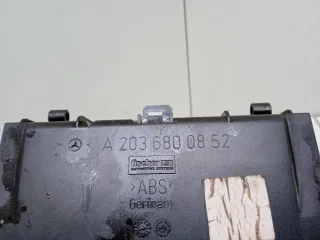 A2036800852 Пепельница передняя Mercedes C W203 Арт 2-403901, вид 4