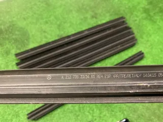 A2127353365 Уплотнитель стекла Mercedes E W212 Арт 2-440606, вид 3
