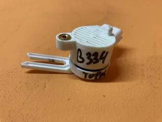 13597423 Датчик включения стоп-сигнала Chevrolet Camaro 6 Арт 2-485328, вид 1