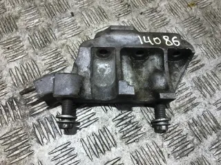 1231628060 Кронштейн двигателя Toyota Camry V30 Арт 2-680744, вид 1
