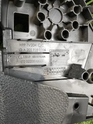 A2059180316 Накладка боковая на сиденье Mercedes C W205 Арт 2-813554, вид 7