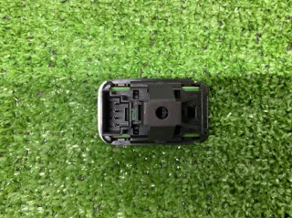A1668707610 Кнопка закрытия крышки багажника Mercedes GLS X166 Арт 2-827382, вид 3