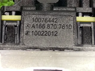 A1668707610 Кнопка закрытия крышки багажника Mercedes GLS X166 Арт 2-827382, вид 4