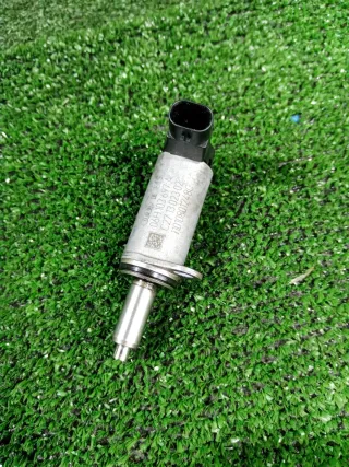 06H103697A Клапан изменения фаз vvti / регулировки газораспределения Audi A4 B8 Арт 2-936131, вид 1