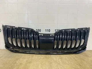 5E0853653C Решетка радиатора Skoda Octavia A7 Арт 2-964685, вид 1