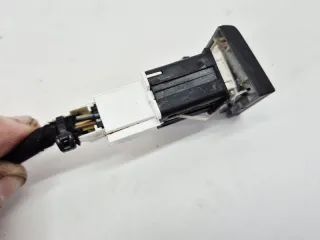 2H0963563D Кнопка обогрева сидений Volkswagen Amarok Арт 2-967468, вид 6
