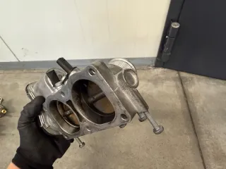 079133062L Блок дросселя Audi A8 D3 (S8) Арт AL17731547938, вид 6