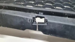 BR5S501T0A Решетка в бампер центральная Mazda 3 BK Арт AM23510256, вид 9